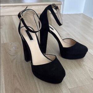 Forever 21 Black Ankle Strap Heels